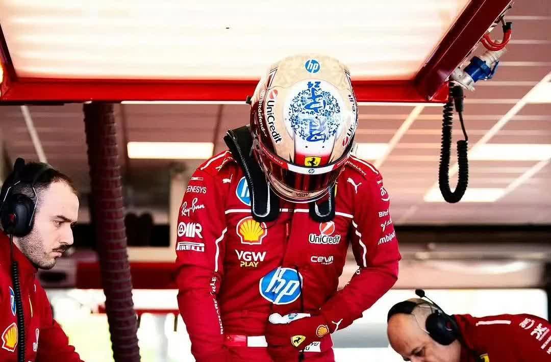 包含梅赛德斯险胜法拉利,周冠宇刷新纪录的词条 包含梅赛德斯险胜法拉利,周冠宇刷新纪录的词条