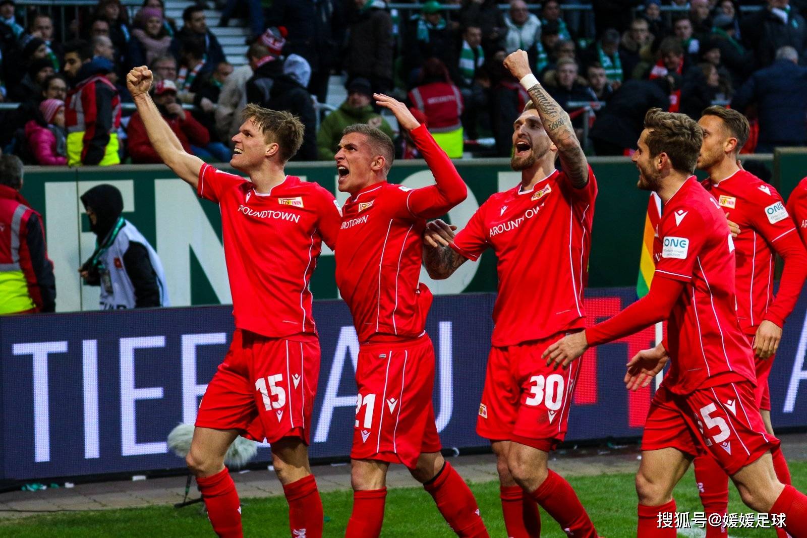 巴恩斯利主场铁定赢球,稳固保级悬念的简单介绍 巴恩斯利主场铁定赢球,稳固保级悬念的简单介绍